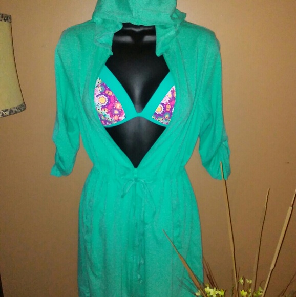 Turquoise "Lands End" Beach Coverup. - Picture 4 of 4